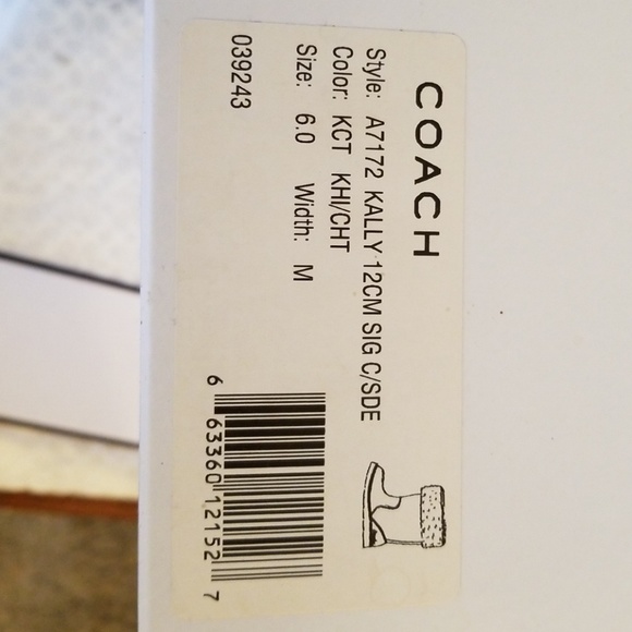 Brand new never worn coach boots - Picture 3 of 3